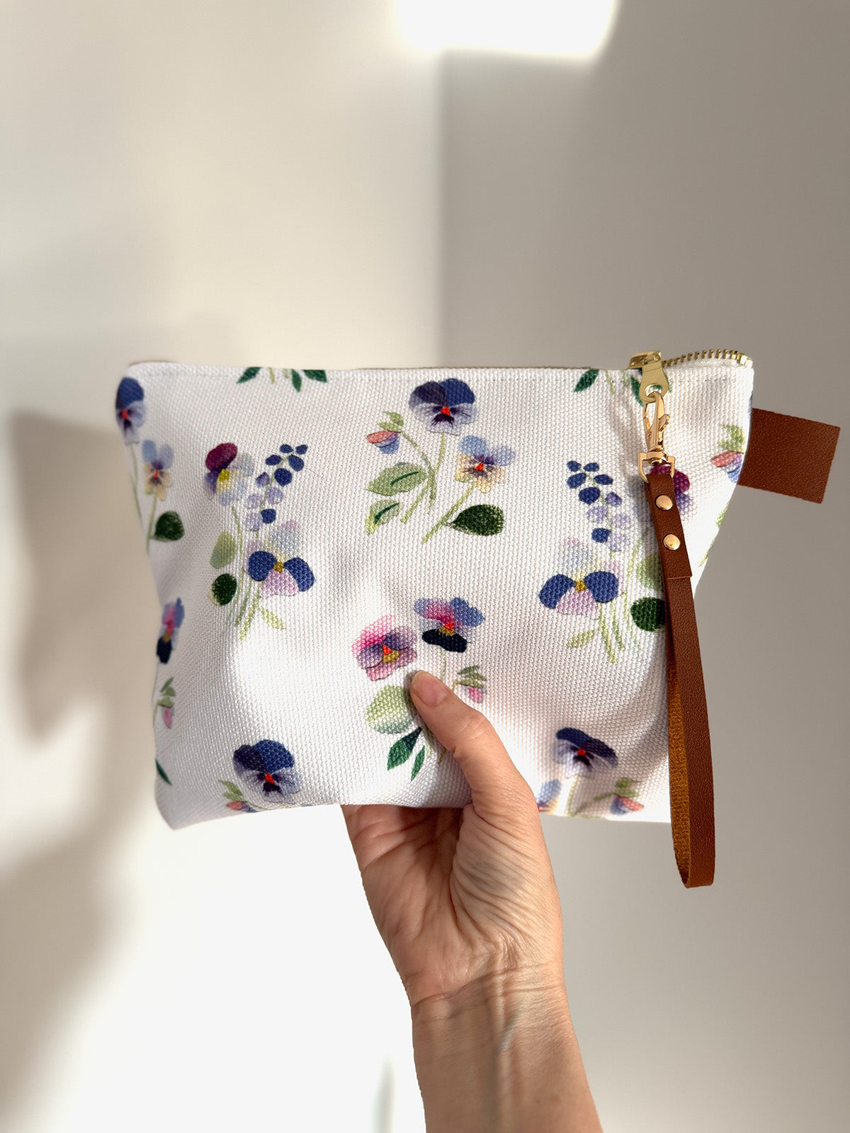 Pansy Carry All Bag